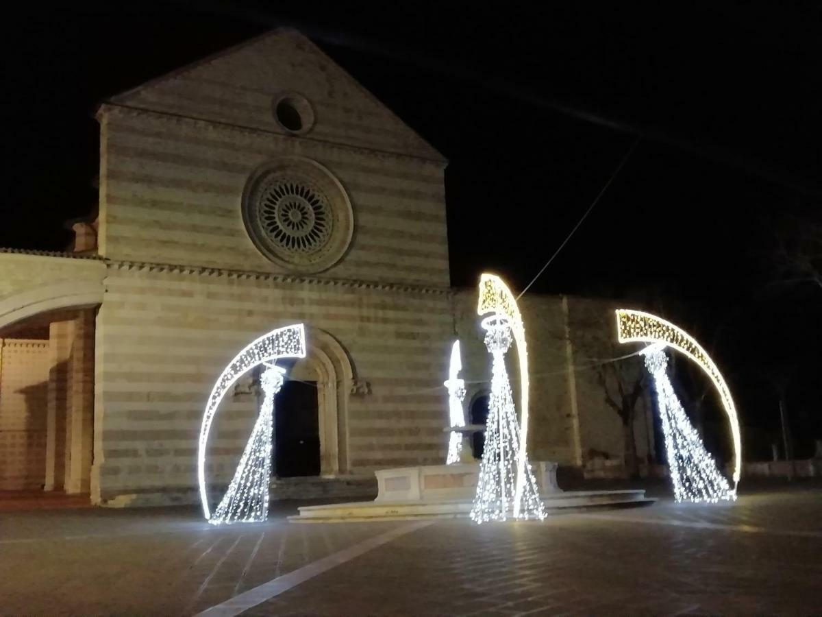 Canto XI Assisi Kültér fotó